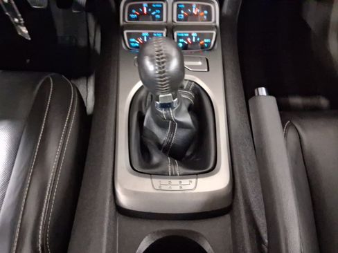 Used 2011 Chevrolet Camaro SS RWD image 24