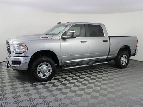 Used 2024 RAM 2500 Big Horn w/ Bed Utility Group image 2