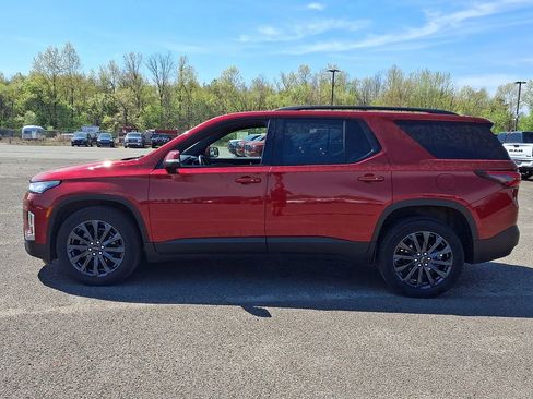 Used 2023 Chevrolet Traverse RS image 7