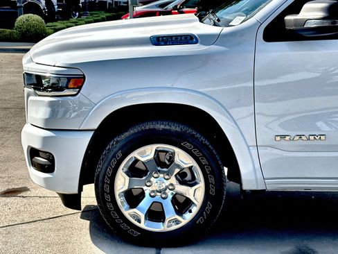 Used 2025 RAM 1500 Lone Star RWD image 10