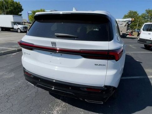 New 2026 Buick Enclave Sport Touring w/ Power Package image 9