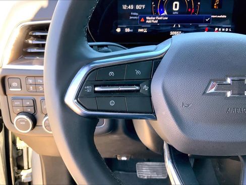 Certified 2025 Chevrolet Suburban Z71 image 23