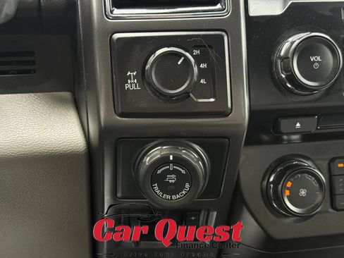 Used 2018 Ford F150 XLT w/ Equipment Group 302A Luxury AWD/4WD image 29
