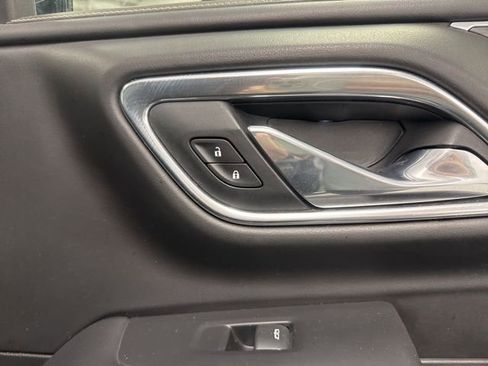 Used 2021 GMC Yukon SLT image 29