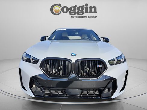 Certified 2024 BMW X6 M60i w/ Dynamic Handling Package image 8