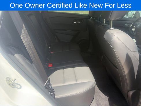 Used 2025 Nissan Rogue SL AWD/4WD image 15