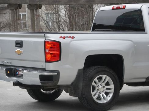 Used 2018 Chevrolet Silverado 1500 LT w/ All Star Edition AWD/4WD image 40