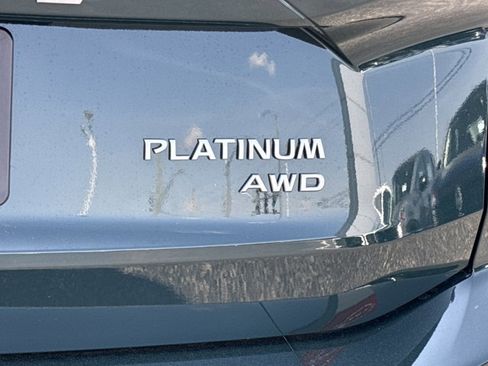 New 2026 Nissan Rogue Platinum AWD/4WD image 10