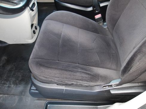 Used 2013 RAM C/V Tradesman image 15