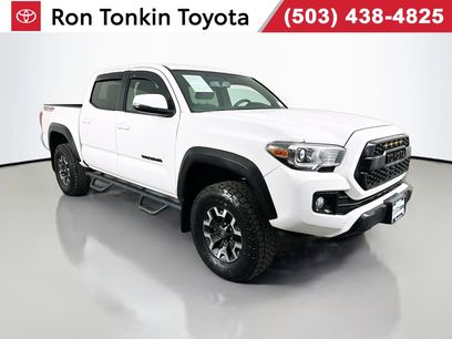 Certified 2017 Toyota Tacoma TRD Off-Road w/ Tow Package (A/T)