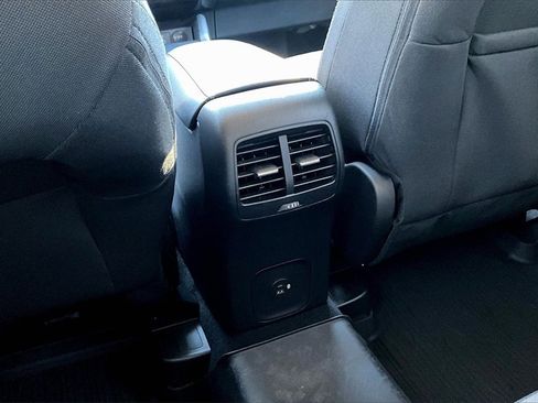 Used 2022 Ford Escape SE w/ Convenience Package image 33