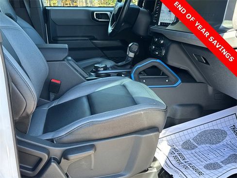 Certified 2024 Ford Bronco Black Diamond image 13