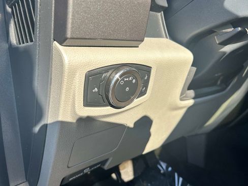 Used 2022 Ford F250 XLT w/ FX4 Off-Road Package image 6