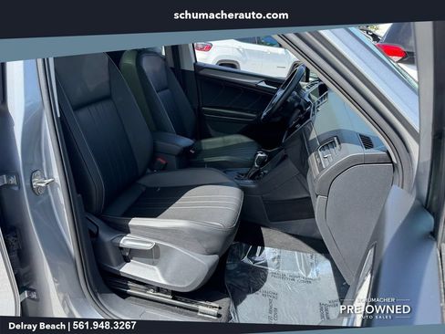 Used 2024 Volkswagen Tiguan SE FWD image 19