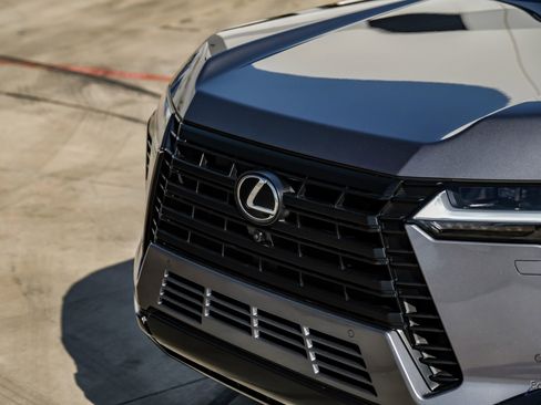 Used 2026 Lexus GX 550 image 26