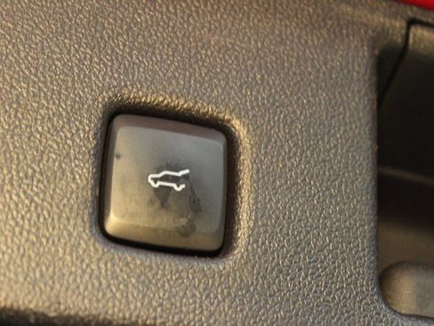 Used 2021 Ford Escape SEL w/ Class II Trailer Tow Package image 17