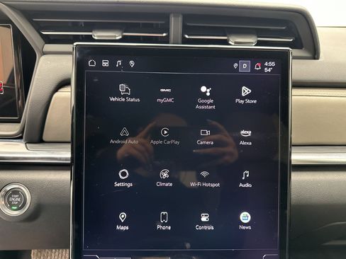 Certified 2025 GMC Terrain Elevation w/ Elevation Premium Package AWD/4WD image 22