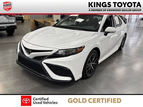 Certified 2024 Toyota Camry SE FWD image 4