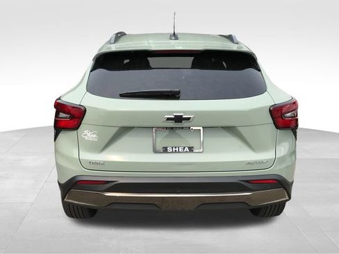 Used 2025 Chevrolet Trax ACTIV w/ Driver Confidence Package FWD image 9