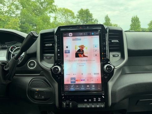 New 2026 RAM 3500 Tradesman AWD/4WD image 15