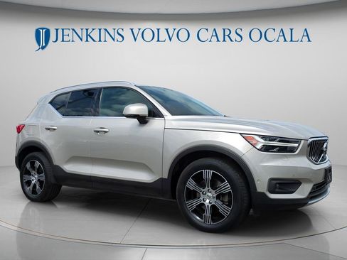 Used 2019 Volvo XC40 T5 Inscription AWD/4WD image 1