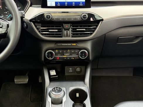 Used 2022 Ford Escape SEL image 15