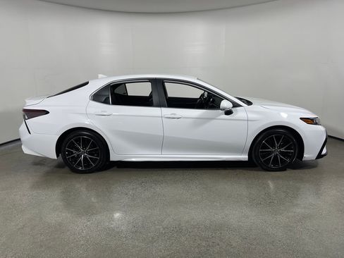Certified 2024 Toyota Camry SE FWD image 2