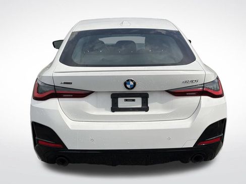 Certified 2025 BMW 430i xDrive w/ M Sport Package AWD/4WD image 7