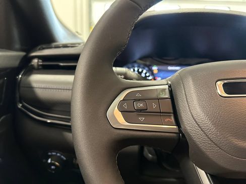 New 2026 Jeep Compass Latitude AWD/4WD image 19