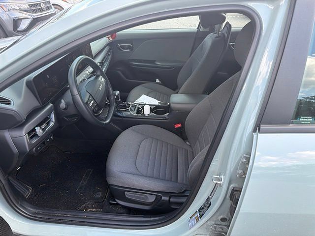 Certified 2025 Kia K4 EX FWD image 10