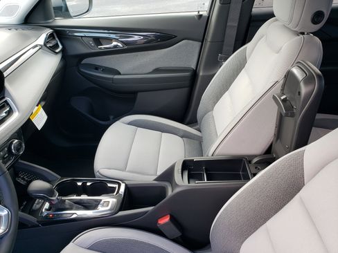 New 2026 Chevrolet TrailBlazer LT w/ Convenience Package image 31