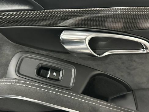 Used 2015 Porsche 911 GT3 RWD image 18