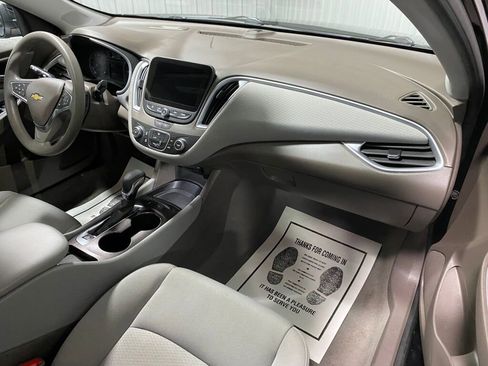 Used 2023 Chevrolet Malibu LS w/ Driver Confidence Package image 7