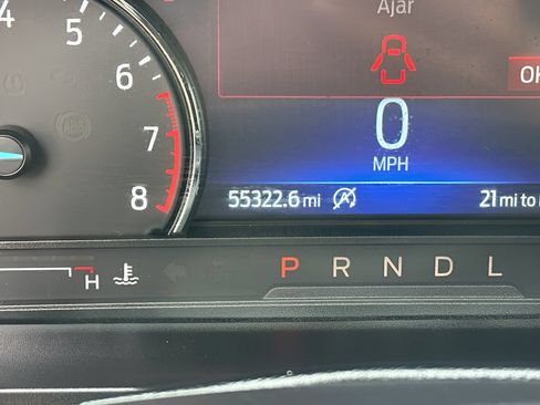 Used 2023 Ford Explorer XLT w/ Equipment Group 202A AWD/4WD image 31