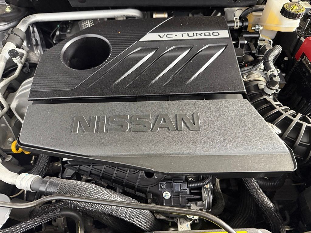 Used 2025 Nissan Rogue SV AWD/4WD image 22
