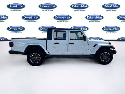 Used 2020 Jeep Gladiator Overland AWD/4WD image 8