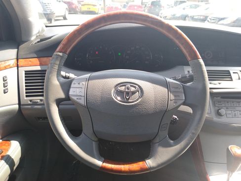 Used 2006 Toyota Avalon Limited image 15