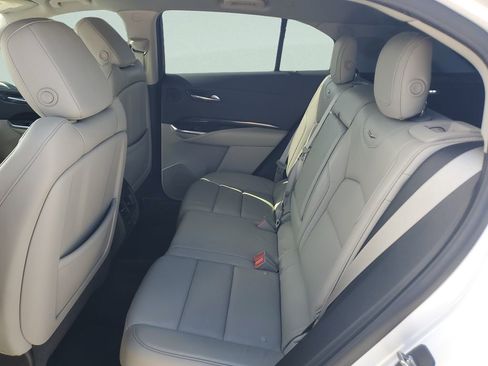 Used 2019 Cadillac XT4 Premium Luxury FWD image 10