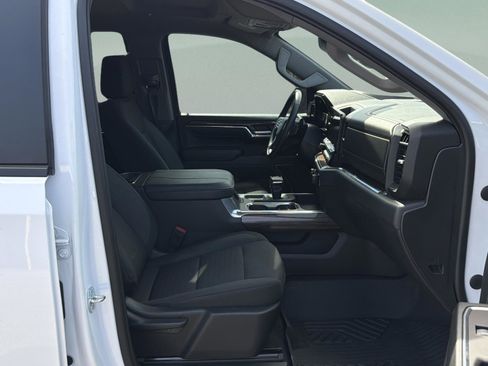 Used 2023 Chevrolet Silverado 1500 LT Trail Boss w/ Protection Package image 27