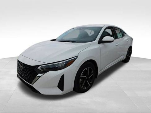 Used 2025 Nissan Sentra SV w/ All-Weather Package image 5