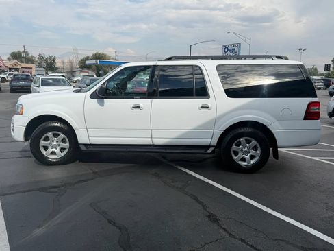 Used 2017 Ford Expedition EL XLT w/ Equipment Group 202A AWD/4WD image 6