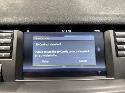 Used 2017 Land Rover Discovery Sport SE image 75