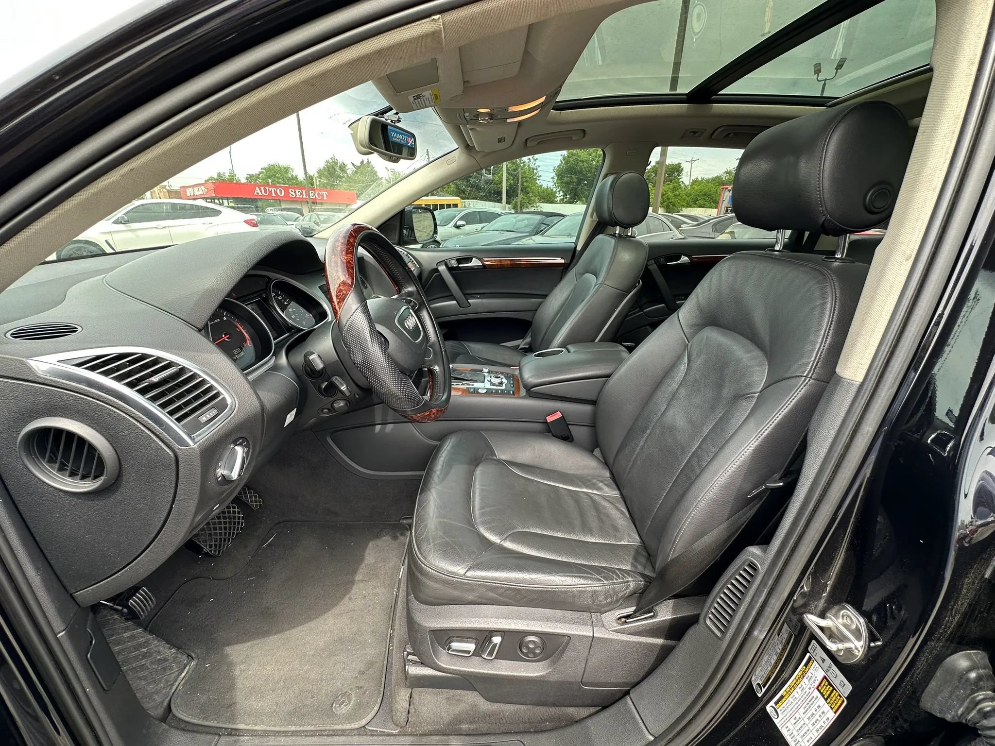 Used 2014 Audi Q7 TDI Premium Plus w/ Premium Plus Package AWD/4WD image 10