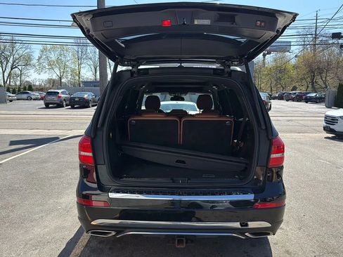 Used 2017 Mercedes-Benz GLS 450 4MATIC image 25