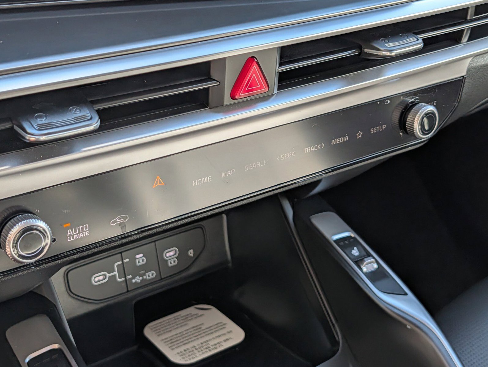 Used 2026 Kia Sorento S w/ S Panoramic Sunroof Package FWD image 10