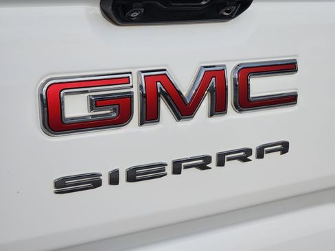 Used 2023 GMC Sierra 1500 Pro w/ Graphite Edition image 12
