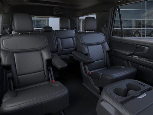 New 2025 Ford Expedition Platinum w/ Stealth Performance Package image 11