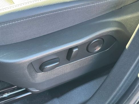 Used 2024 Buick Envision Preferred AWD/4WD image 21