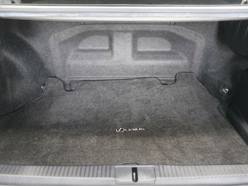 Used 2015 Lexus ES 300h FWD image 32