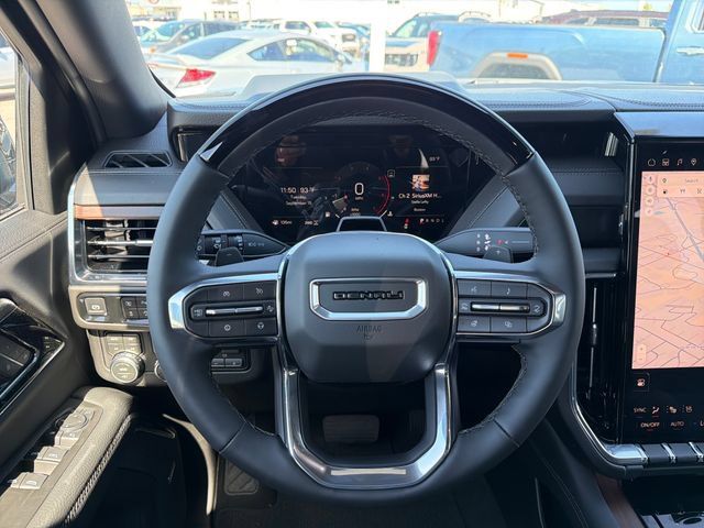 New 2026 GMC Yukon XL Denali w/ Denali Reserve Package AWD/4WD image 10
